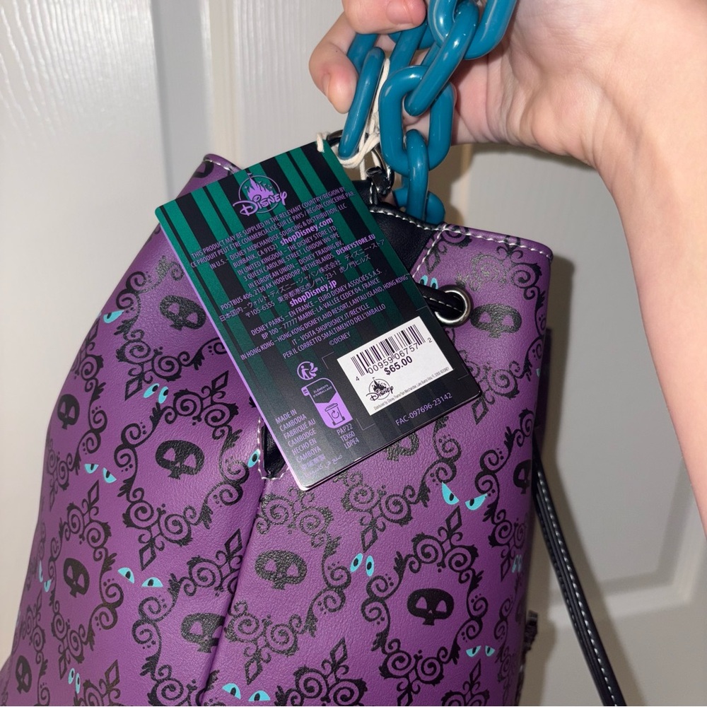 NWT Disney’s Haunted House Bucket Purse - Picture 3 of 4